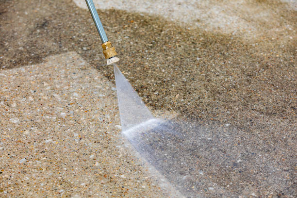 Best Sign and Awning Cleaning  in Tulare, CA
